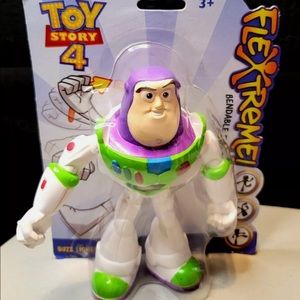 Toy Story Buzz Lightyear extreme figure sealed NWT